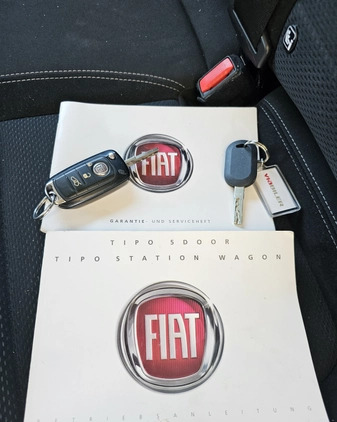 Fiat Tipo cena 37800 przebieg: 180000, rok produkcji 2017 z Międzychód małe 92